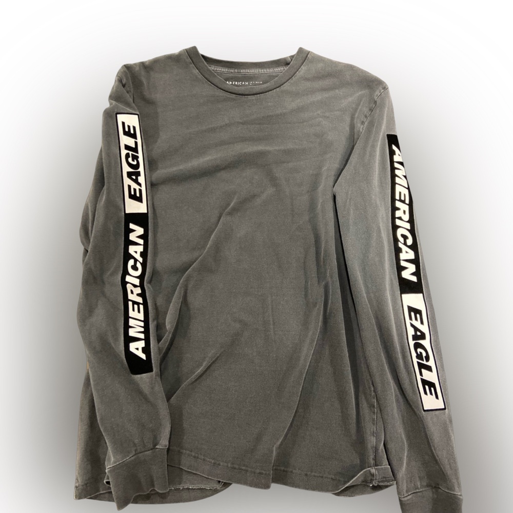 American Eagle Gray Long Sleeve Shirt